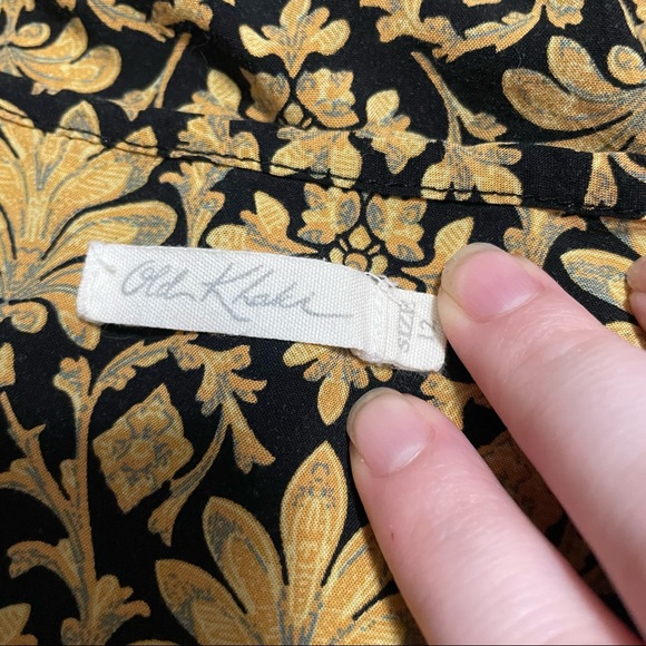 Old Khaki Gold & Black Patterned Button Front Size 12 Sleeveless Blouse - Picture 7 of 8